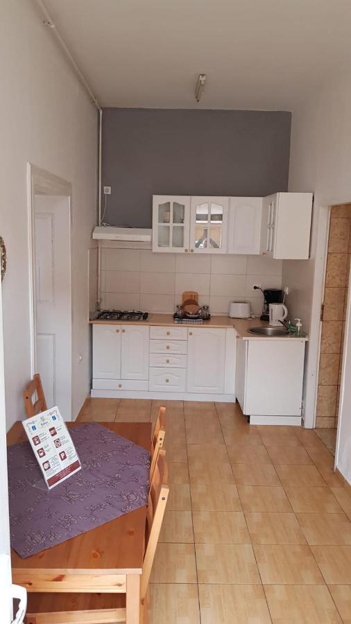 Fabini Apartments Medias Ngoại thất bức ảnh