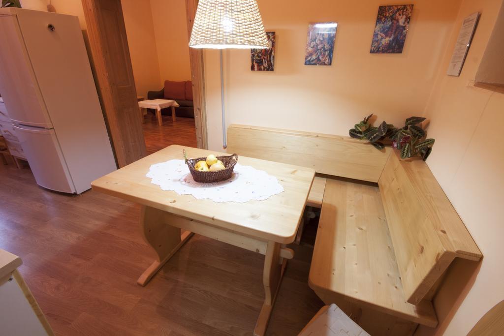 Fabini Apartments Medias Ngoại thất bức ảnh