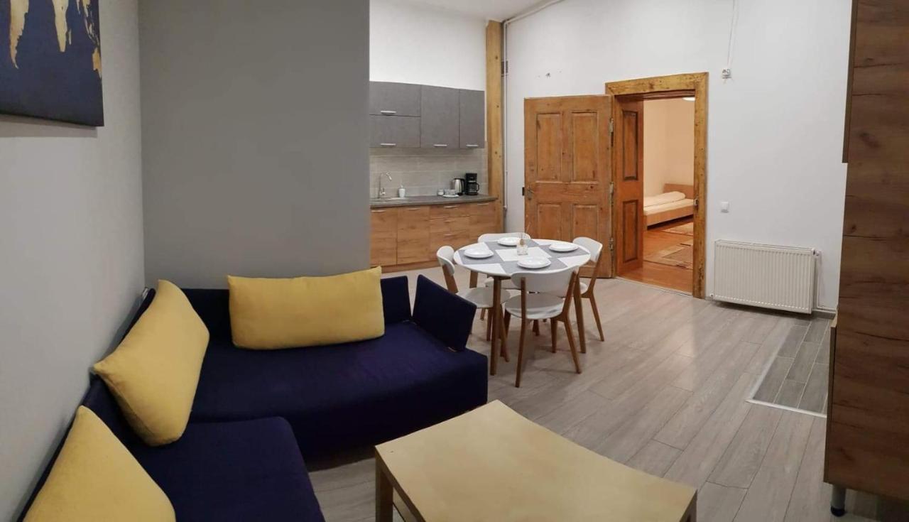 Fabini Apartments Medias Ngoại thất bức ảnh