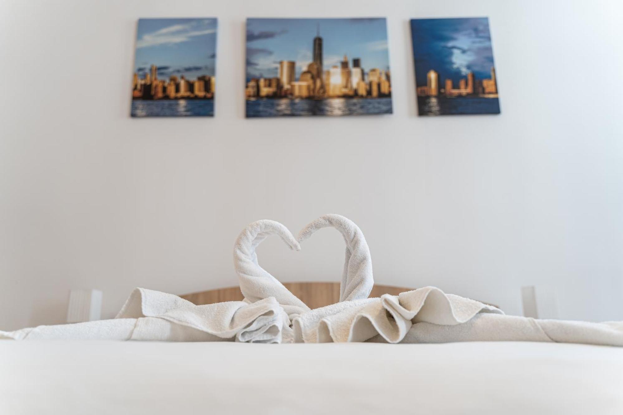 Fabini Apartments Medias Ngoại thất bức ảnh