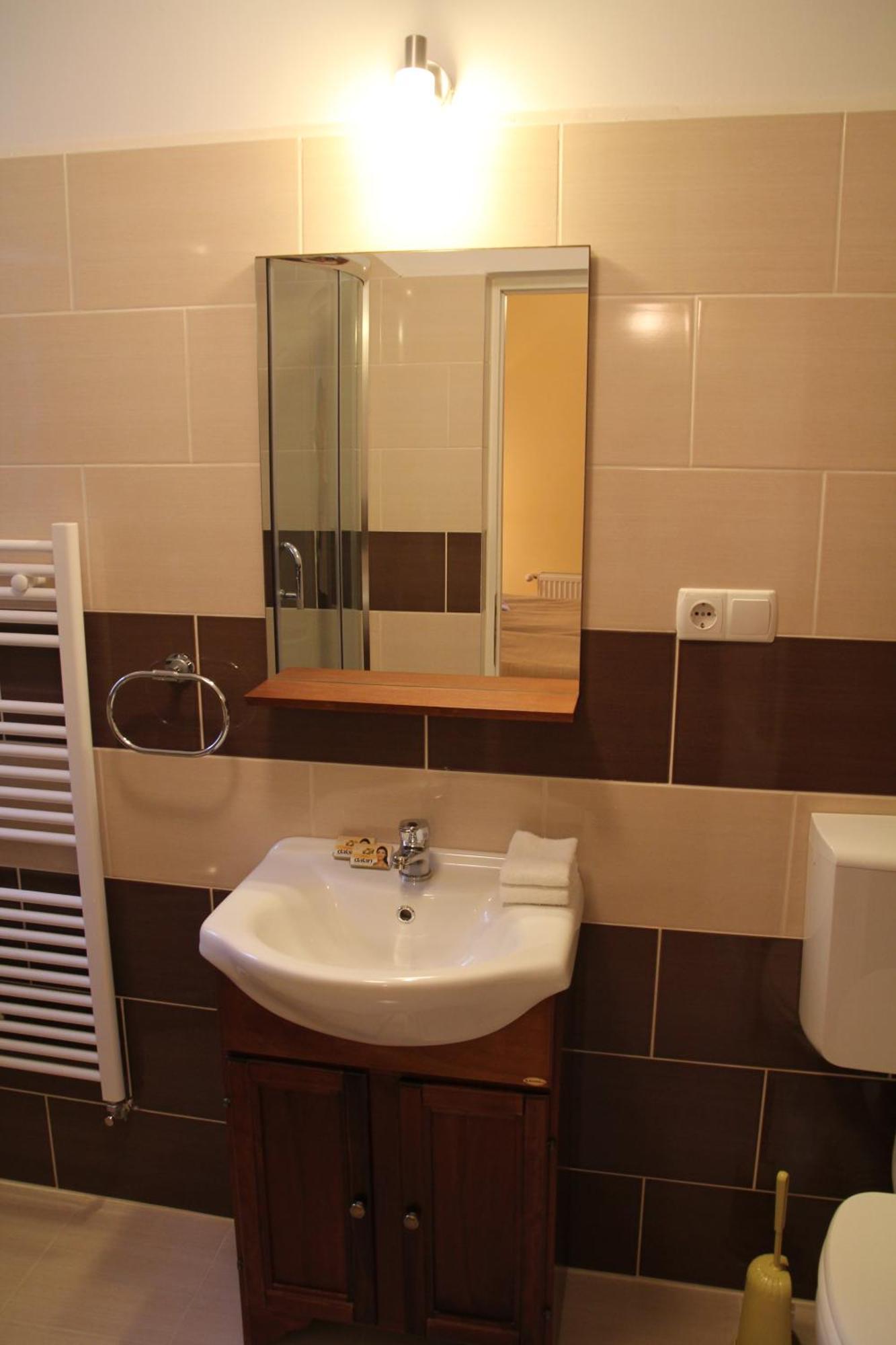 Fabini Apartments Medias Ngoại thất bức ảnh